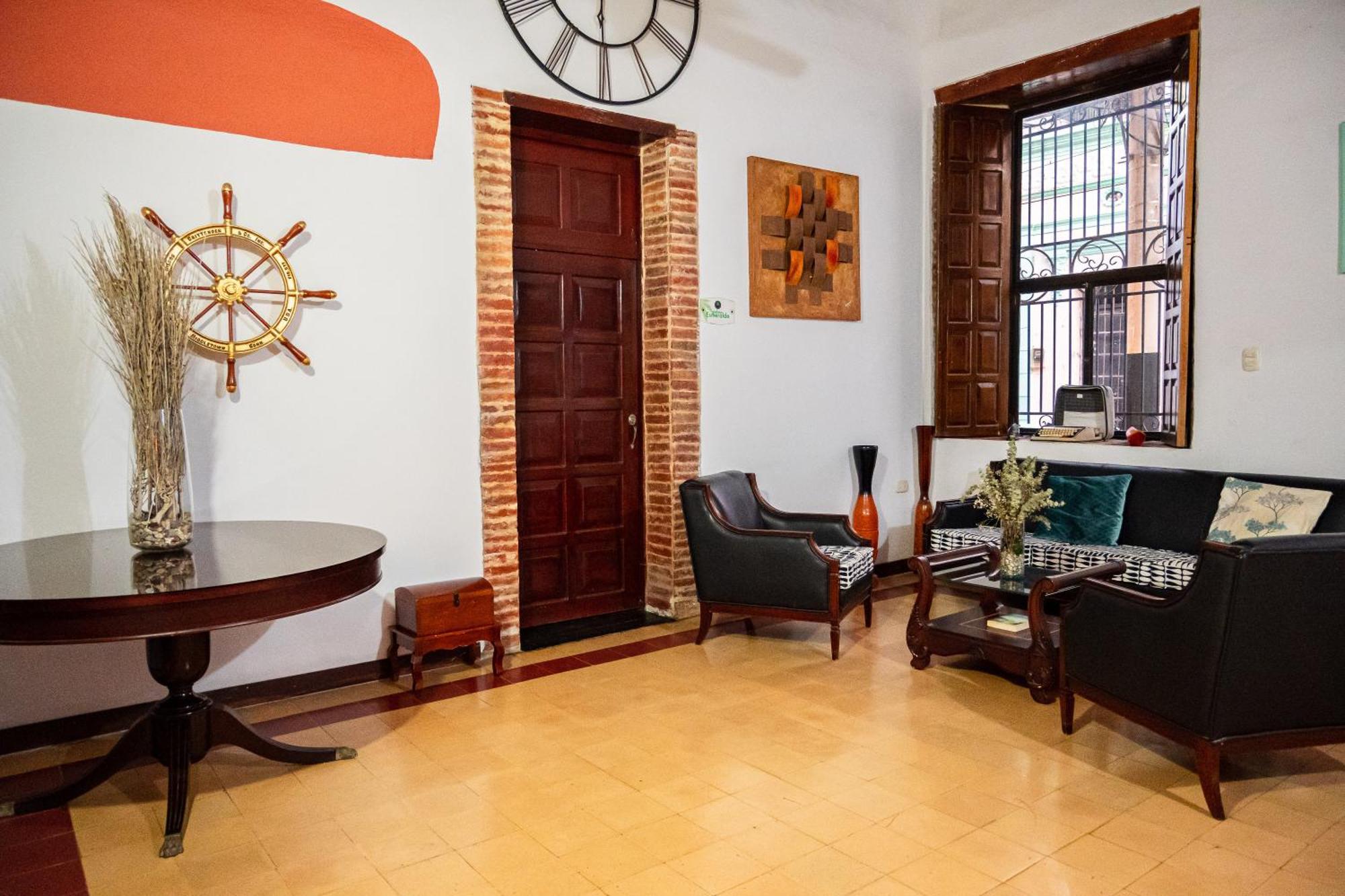 Hotel La Palma Centro Historico Santa Marta  Exteriör bild
